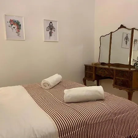 As A Local! Santos Historical Iii Pensjonat Lizbona