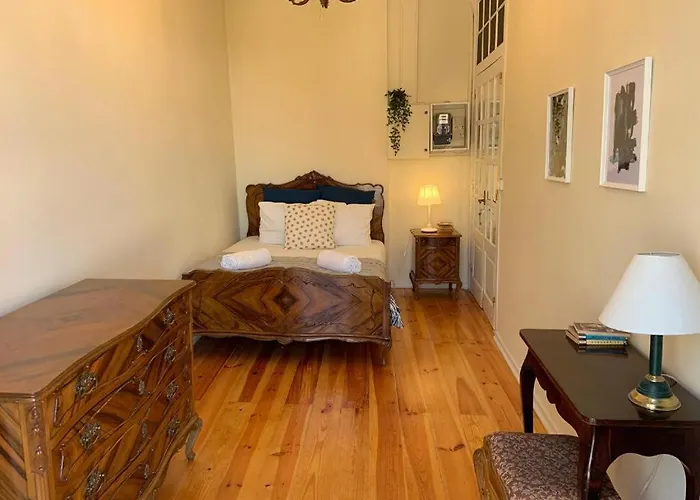 As A Local! Santos Historical Iii